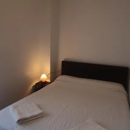 Plaza Apartamento *