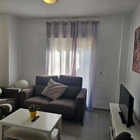 Vivienda Turistica Rafael Terol Apartment