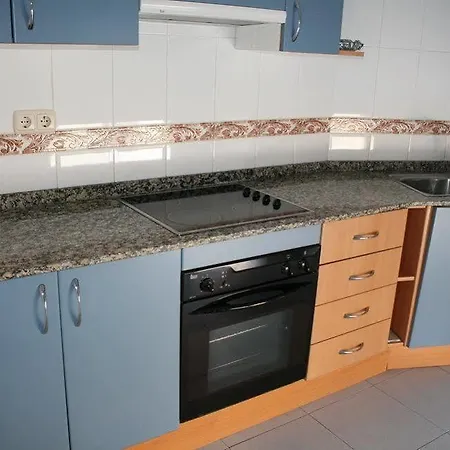 아파르타멘토스 플라자 *